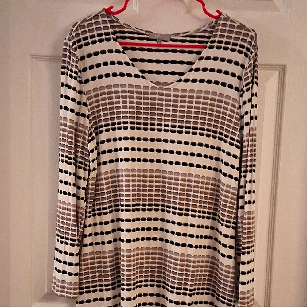 Habitat Size M Women's White/Black/Beige Geometric Knit V-Neck Long Sleeve Top